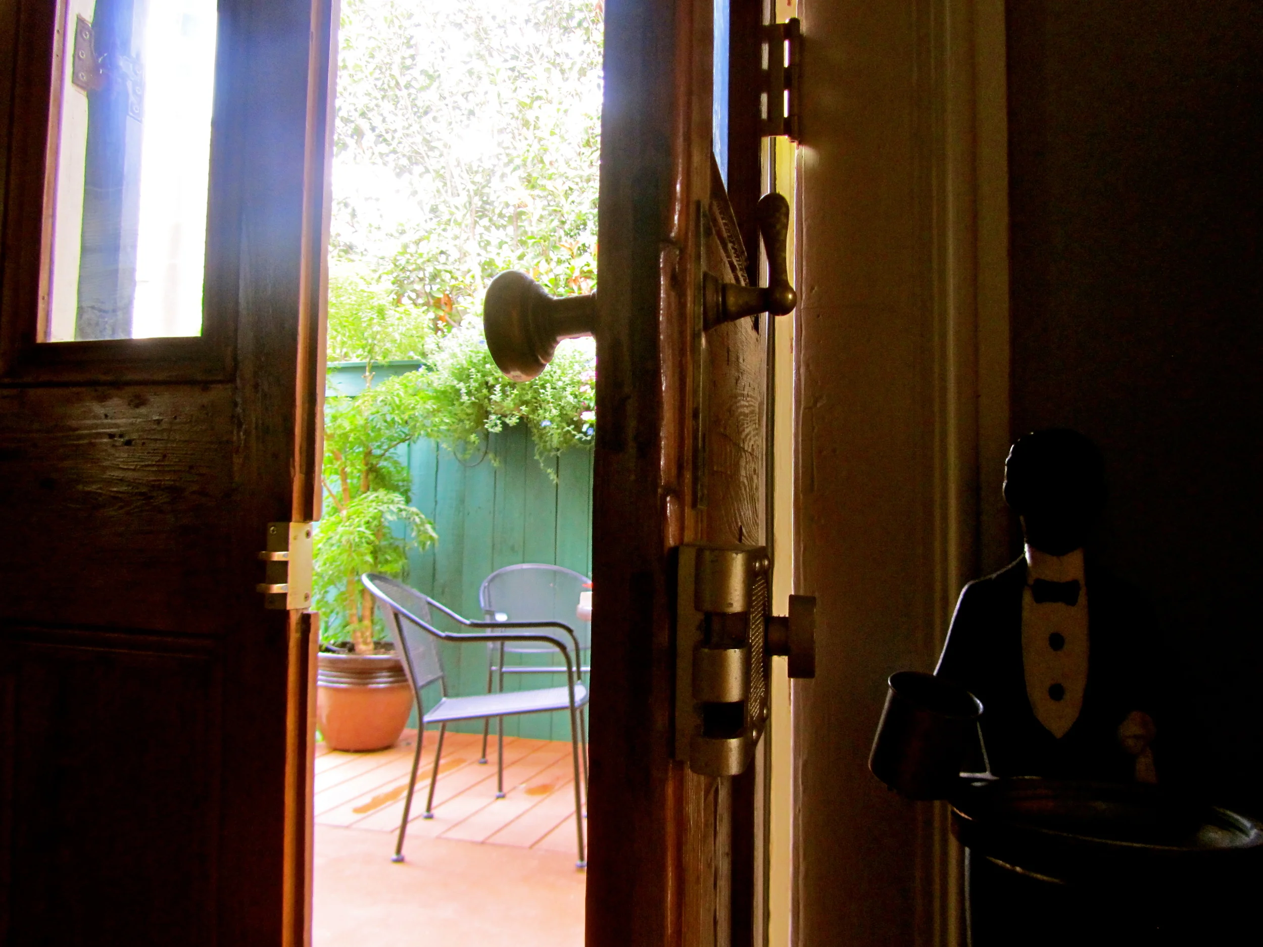 Week 21's Thing:  A Special Thank You thing to Southern Hospitality