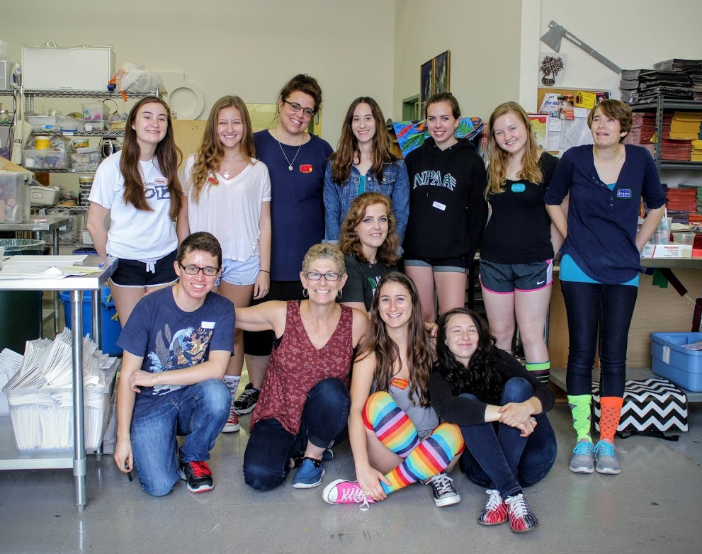 top row (from left to right) Ashley, Alex, Jenny, Cordelia, Sammi, Alex & Reggie bottom row (from left to right) Martin, Nan, Sydney, Alissa & Sarah