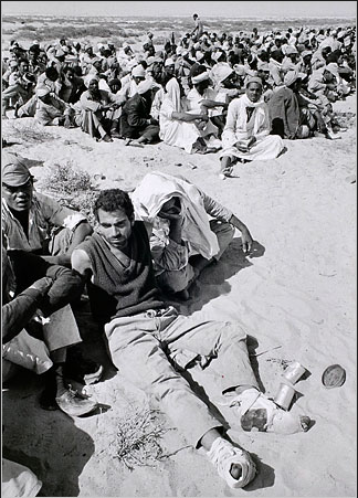 Suez Canal 1967, © Cornell Capa/Magnum Photos