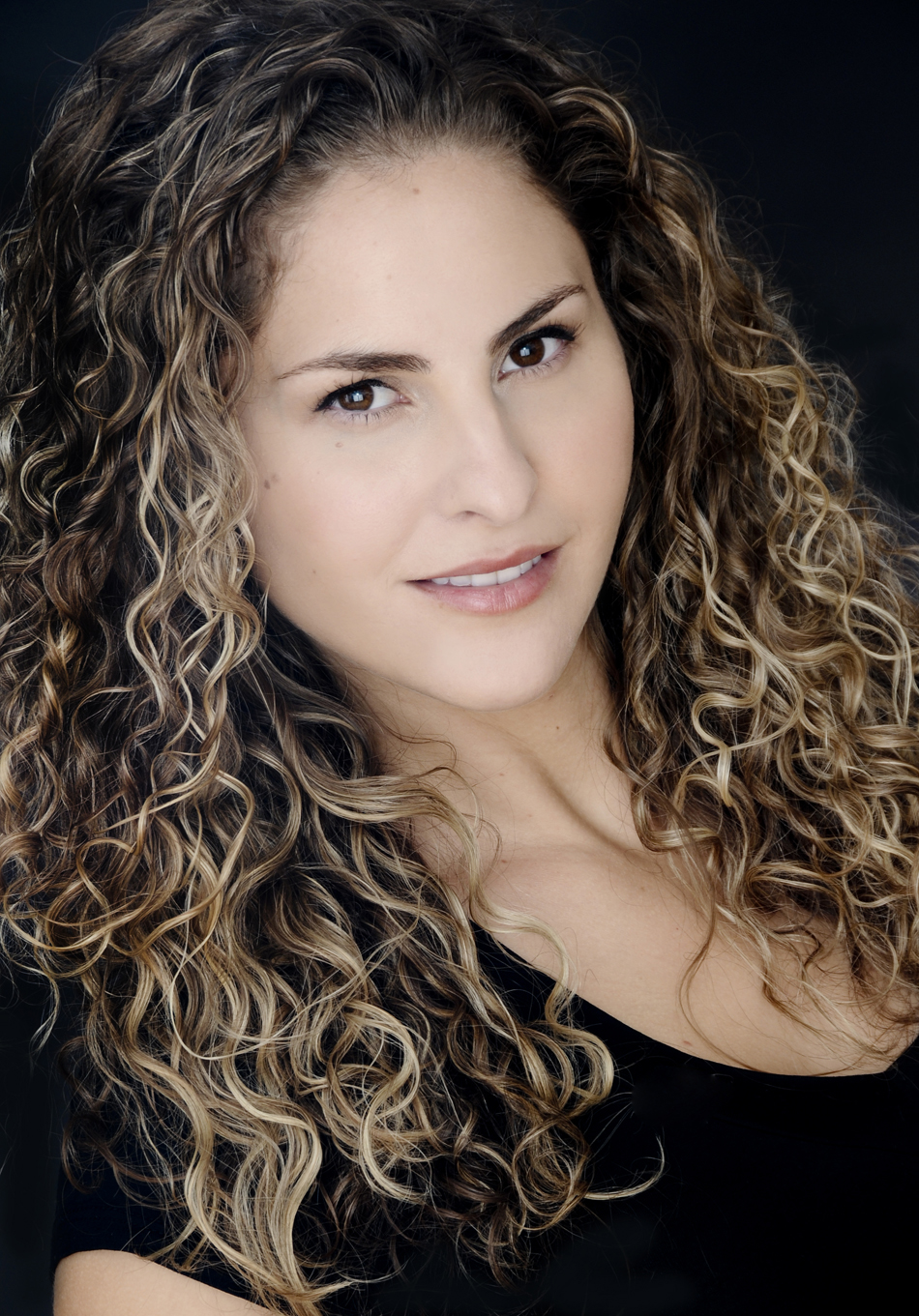 Erica Convery, alto