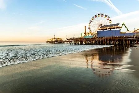 santa-monica-pier-sunrise-josh-whalen.jpg