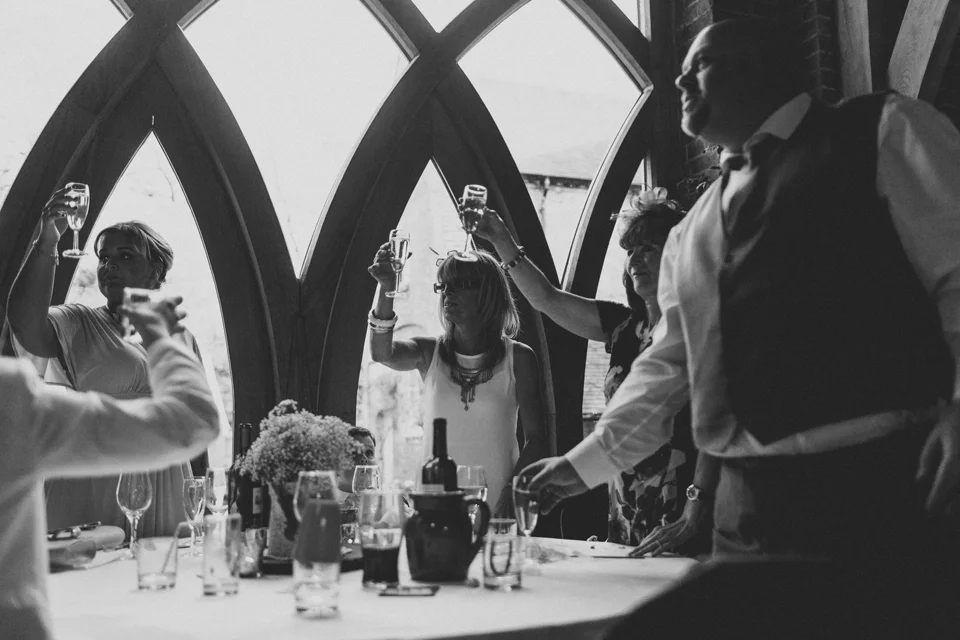 035-wedding-photographer-shustoke-barn.jpg