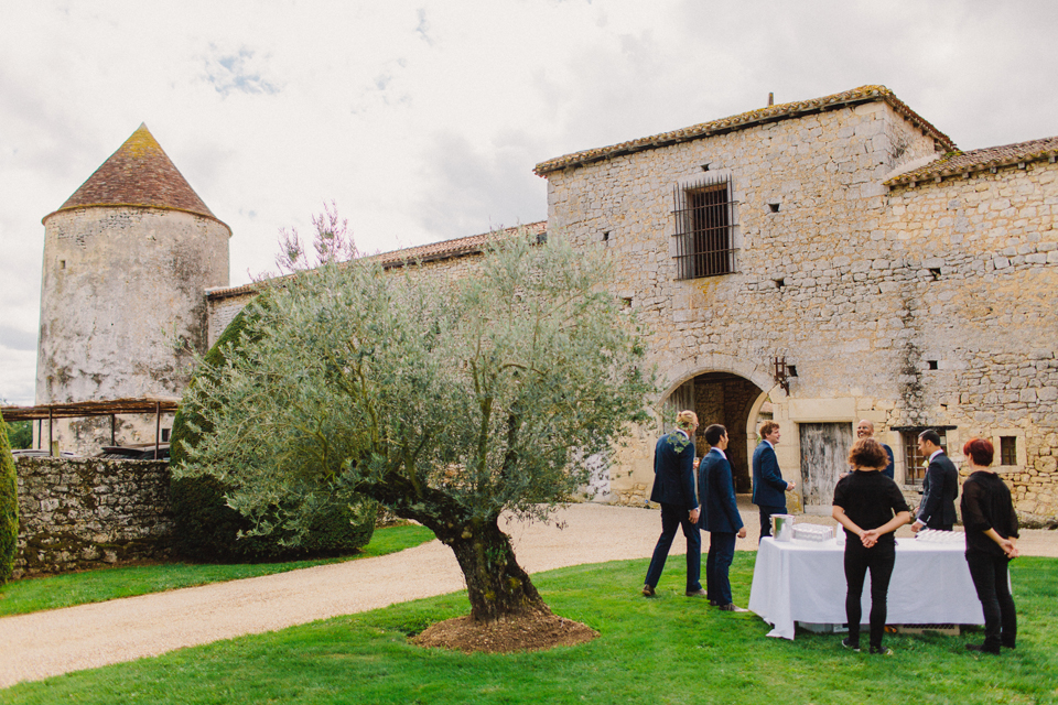 013-destination-wedding-photographer-bordeaux-france.jpg