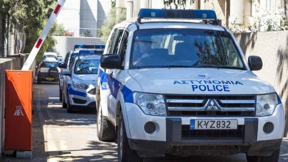 Νέο χτύπημα στην ελευθερία του Τύπου - Υπό κράτηση δημοσιογράφος για κατασκοπία στη Σάμο