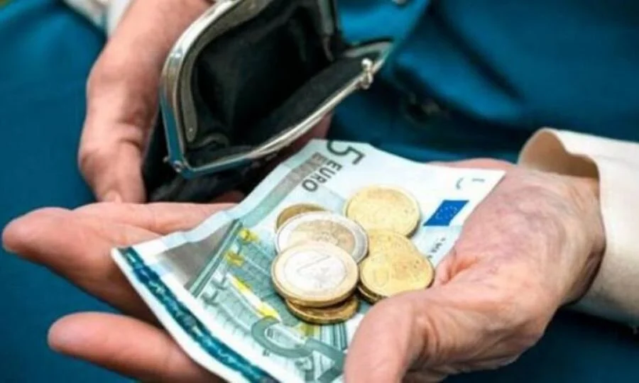 Κόβονται από 1η Ιανουαρίου τα δωρεάν φάρμακα στους χαμηλοσυνταξιούχους