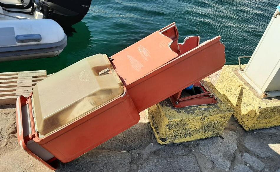 Τριτοκοσμική κατάσταση στη Νάουσα (ΦΩΤΟ - ΚΑΤΑΓΓΕΛΙΑ Λ.Σ. ΠΑΡΟΥ)