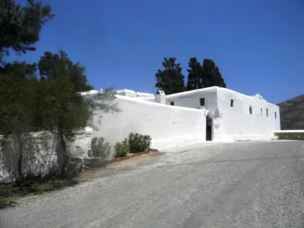Αγώνας δρόμου για τη διάσωση της Ι.Μ. Χριστού του Δάσους στην Πάρο