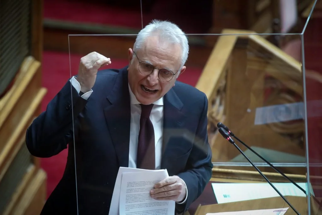 Καταγγελία Ραγκούση | Κόβουν το νερό για 100-150 ευρώ, σε φτωχογειτονιές της Β' Πειραιά