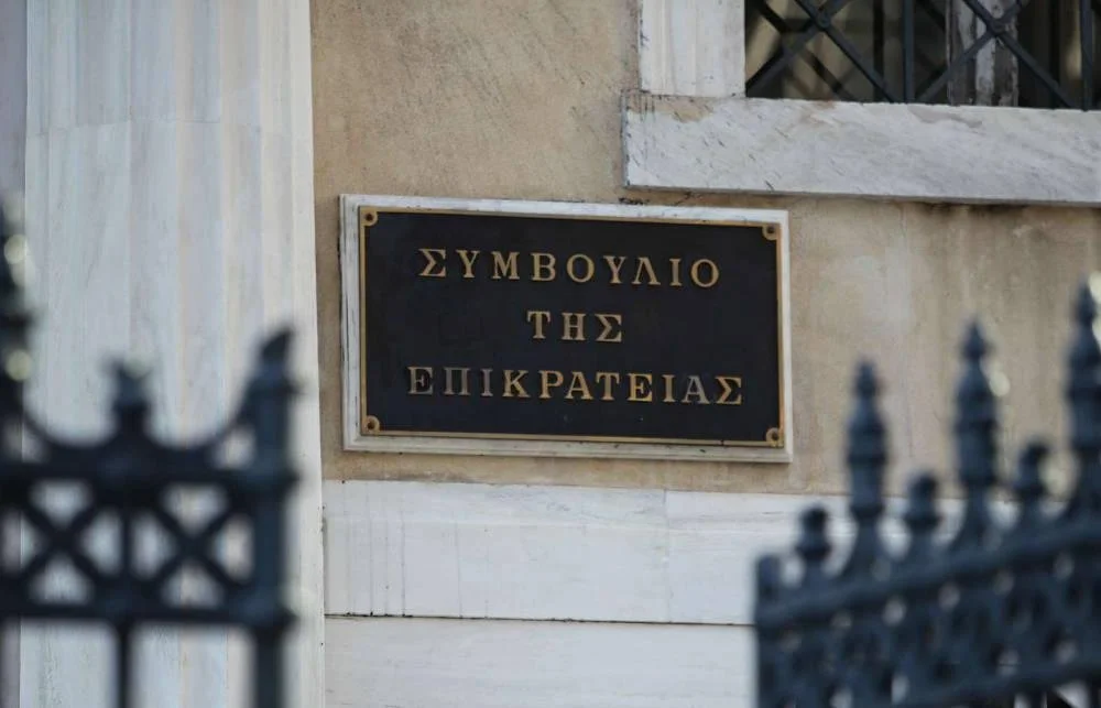 Ξεπαγώνουν οι τριετίες - «Xαστούκι» σε Σκέρτσο και κυβέρνηση