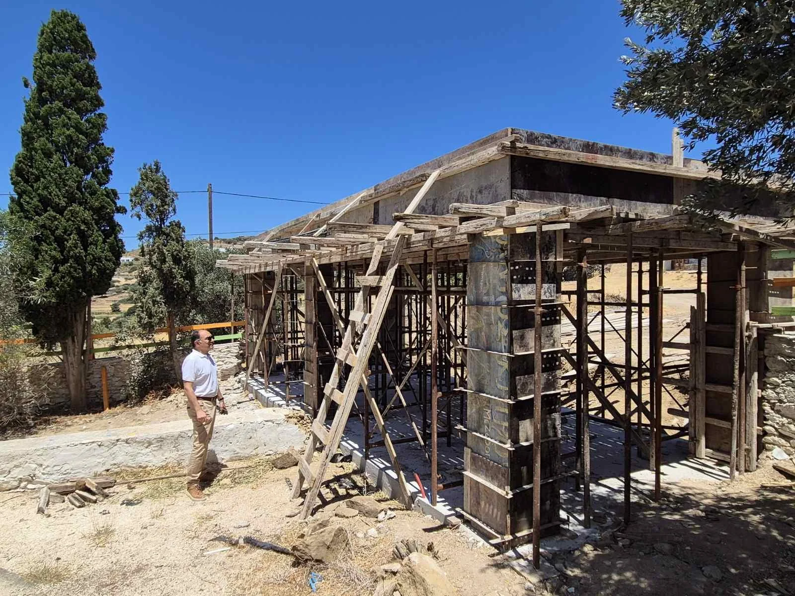 Επίσκεψη Μπιζά στα έργα της Δημοτικής Κοινότητας Αγκαιριάς