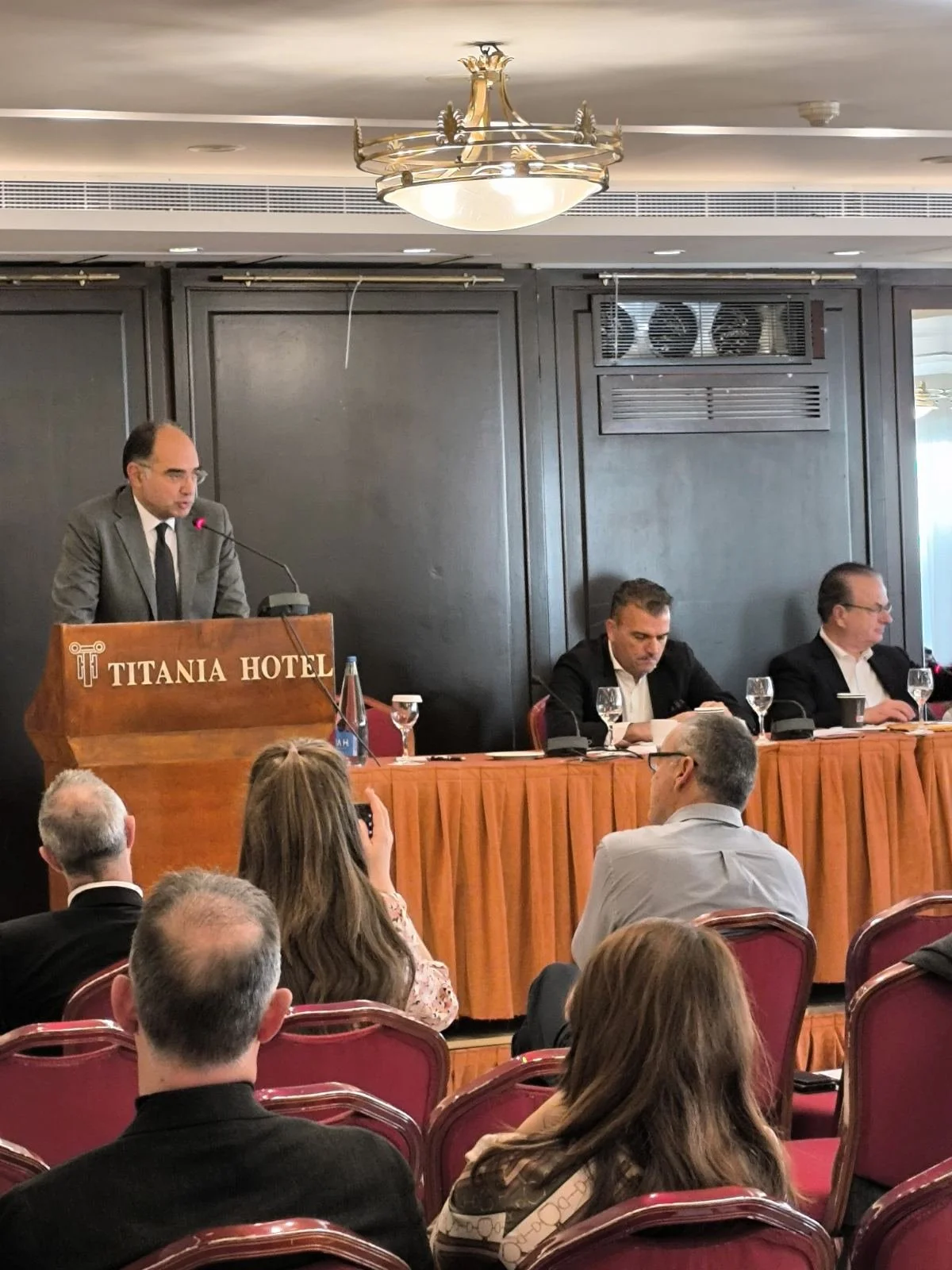 Έκτακτη Γενική Συνέλευση της Ε.Δ.Ε.Υ.Α. (Βίντεο με την ομιλία Κ. Μπιζά)