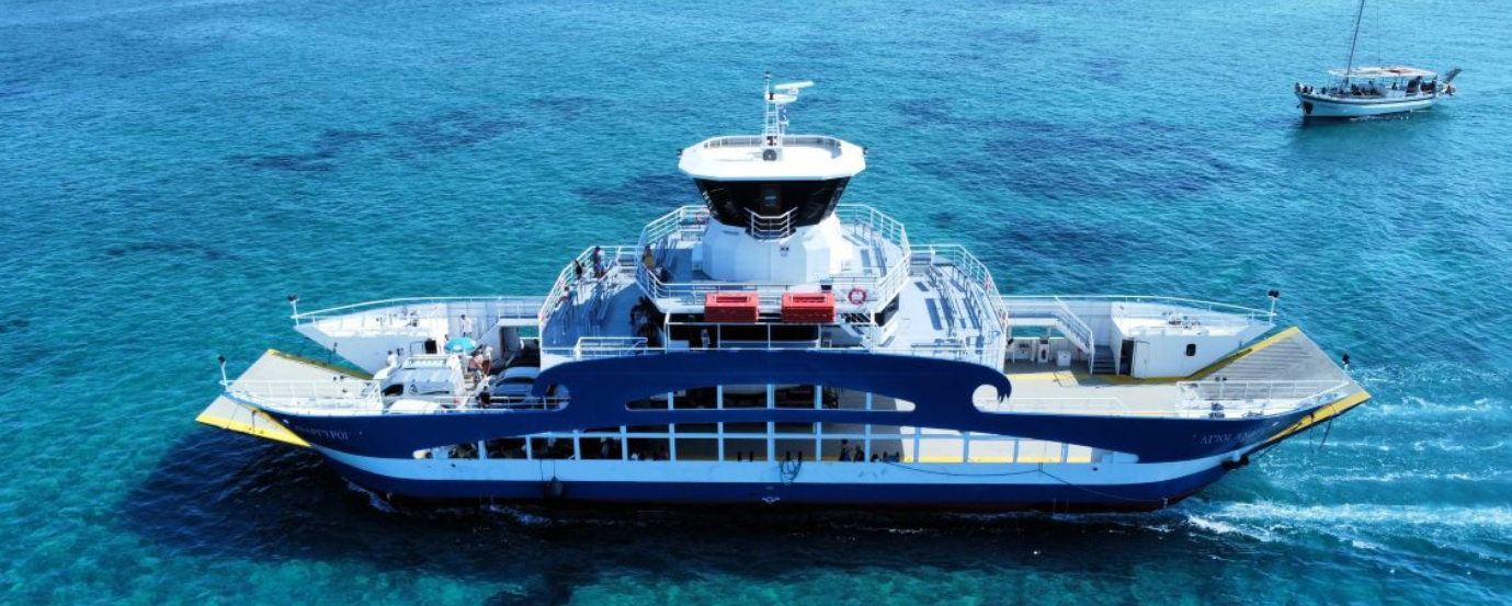 Μαγεύει το πρώτο αμφίπλωρο στη γραμμή Πούντα – Αντίπαρος (Βίντεο)