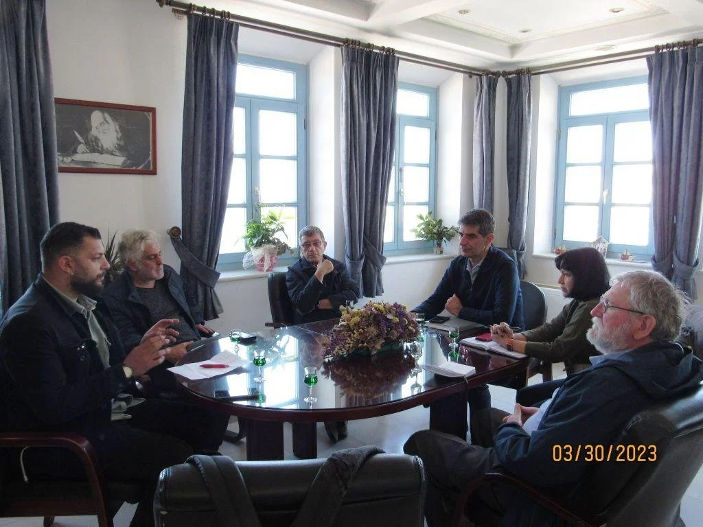 Επίσκεψη στη Νάξο πραγματοποίησε ο υποψήφιος βουλευτής του ΣΥΡΙΖΑ – Π.Σ., Βασίλης Γλέζος