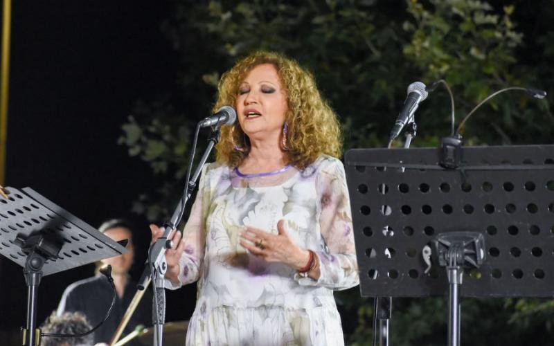 Απανωτές ακυρώσεις για τη συμμετοχή της Γλυκερίας | Τι γίνεται με τη συναυλία στις Λεύκες;