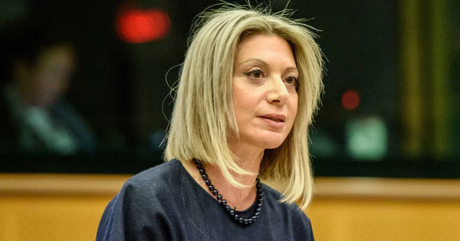 Η Μαρία Καρυστιανού στην Πάρο