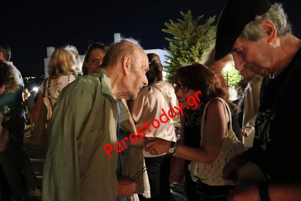 Συγκίνηση στη μετονομασία του ωδείου Πάρου σε «ωδείο Νίκος Σαρρής»