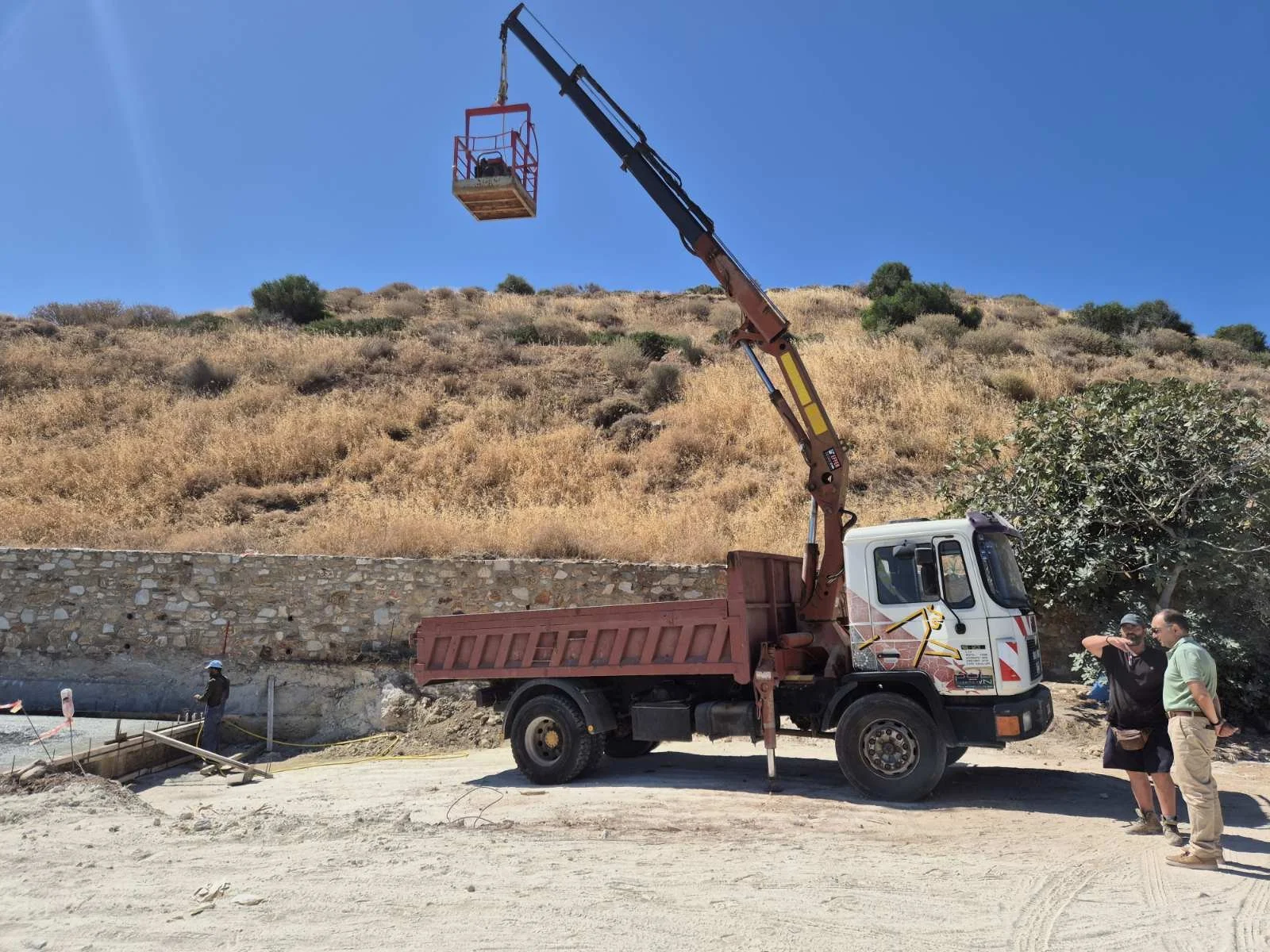 Προχωρούν τα έργα για την κατασκευή Πράσινων Σημείων στην Πάρο