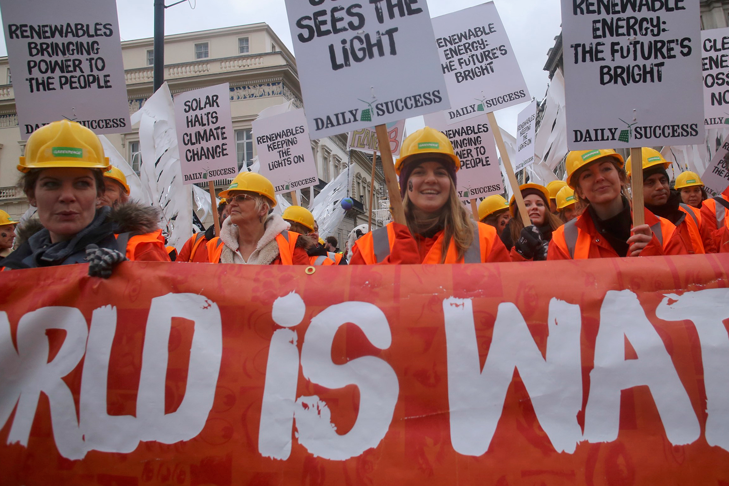 Campaign_Greenpeace_Banners_COP21.png