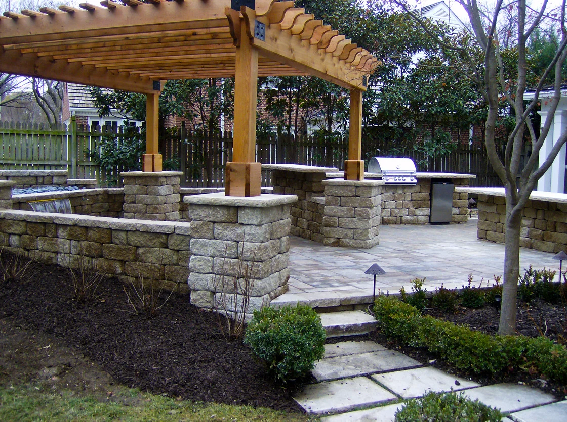 patio 2.jpg