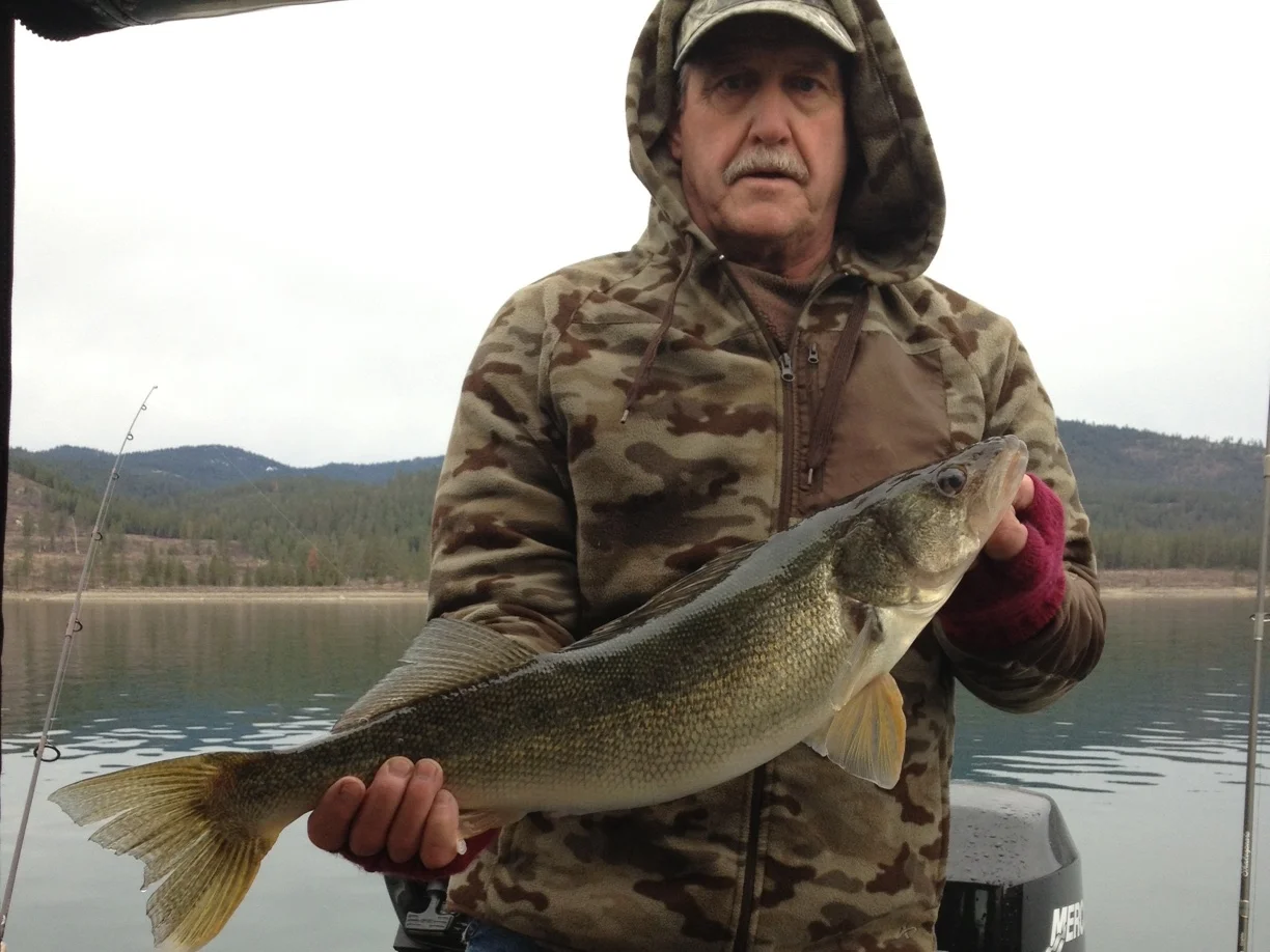  New member Brian released this 7lb Lake Roosevelt fish in mid March. 