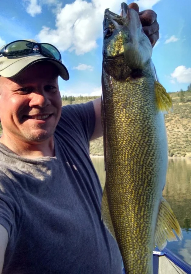 Travis caught and released this 27 incher on June 29th. Lake Roosevelt.