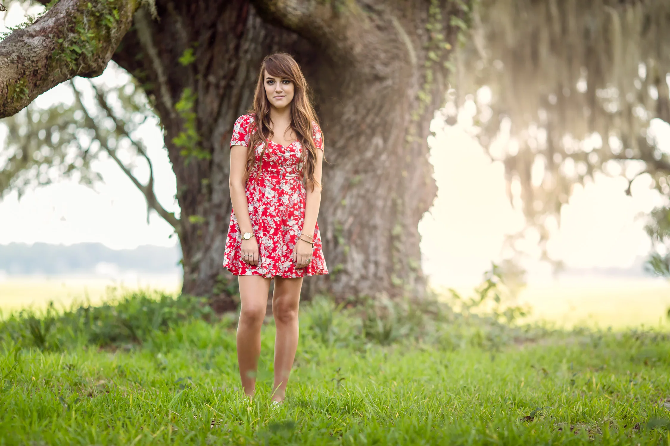We have the biggest oak trees for Senior photography!
