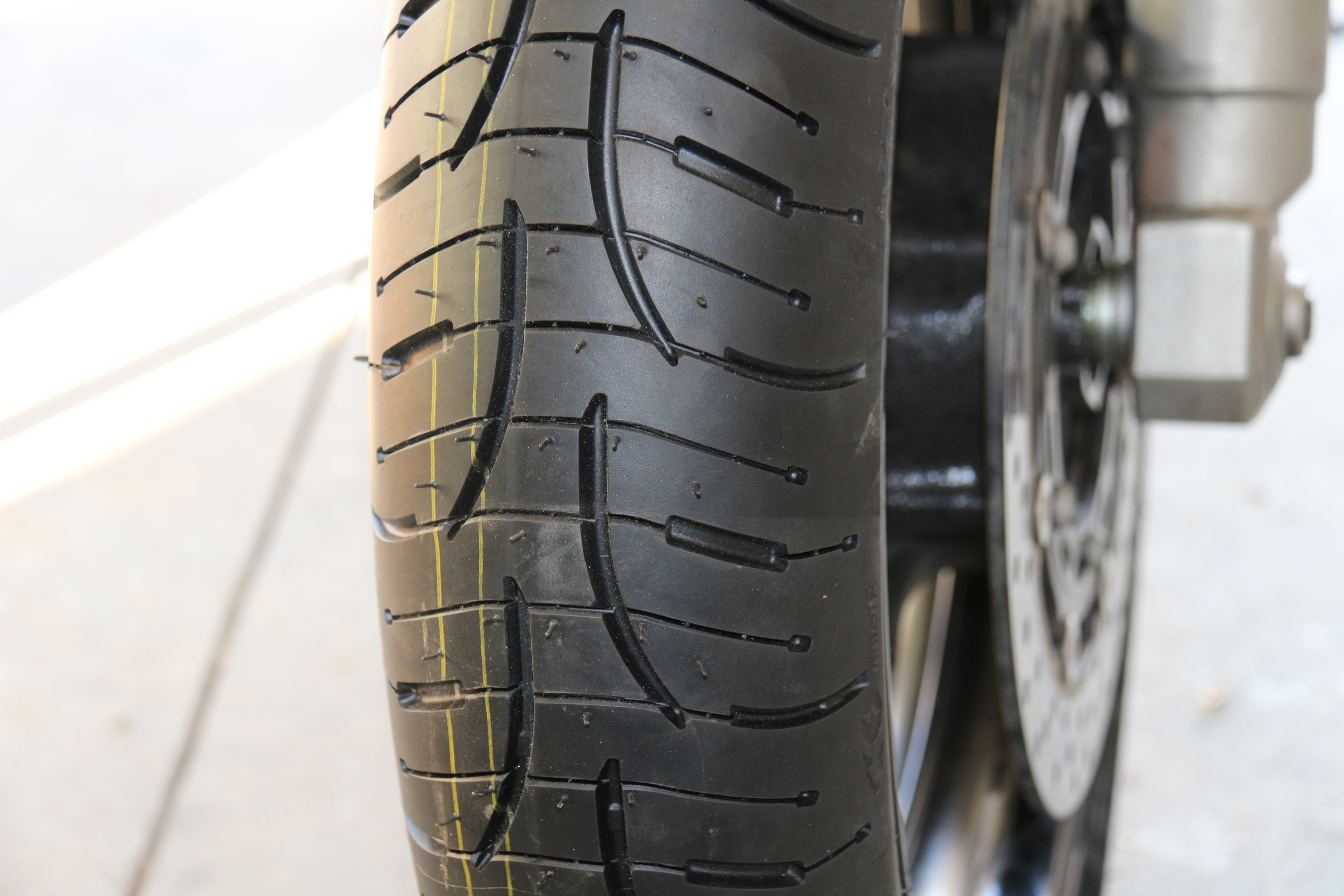 Front Tire Tread Pattern