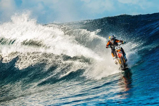 Robbie Maddison in "Pipe Dream" - Garth Milan/DC Shoes