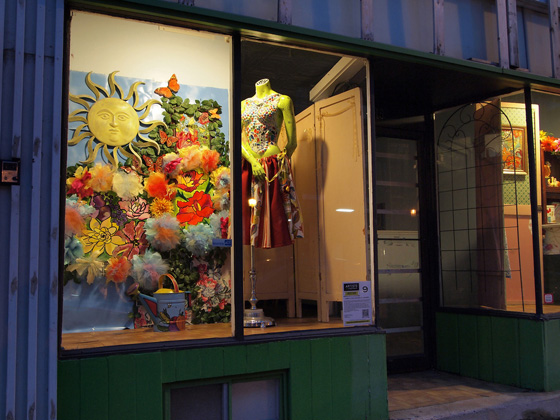 Pin #5 : “Artist Joan Vorderbruggen is a force of nature
in the Minneapolis underground art scene. The list of urban projects she has single-handedly
initiated, managed and steered to success is awe-inspiring. She built on a
simple idea — putting artists’ work in vacant storefronts in Minneapolis'
Whittier neighborhood — and turned it into a vital and important exhibition
cycle for young and emerging artists. In the last two years she's worked with
national feminist collective, The Guerilla Girls, on a billboard in support of
equal marriage rights; she's programmed art spaces in Minneapolis' most embarrassing,
abandoned downtown mall: Block E; while at the same time holding down a
full-time job, pursuing her own practice as a video, textile and fabric artist
and leading direct action to protect artists and vulnerable individuals in her
South Minneapolis neighborhood. She's an example of what we all could achieve
if we were just to take the step to action, rather than rely on the hope that
'someone else will do it.’ All hail, Joan!” – Ben Heywood
Normal
0
false
false
false
EN-US
JA
X-NONE
/* Style Definitions */
table.MsoNormalTable
{mso-style-name:"Table Normal";
mso-tstyle-rowband-size:0;
mso-tstyle-colband-size:0;
mso-style-noshow:yes;
mso-style-priority:99;
mso-style-parent:"";
mso-padding-alt:0in 5.4pt 0in 5.4pt;
mso-para-margin:0in;
mso-para-margin-bottom:.0001pt;
mso-pagination:widow-orphan;
font-size:12.0pt;
font-family:Cambria;
mso-ascii-font-family:Cambria;
mso-ascii-theme-font:minor-latin;
mso-hansi-font-family:Cambria;
mso-hansi-theme-font:minor-latin;}