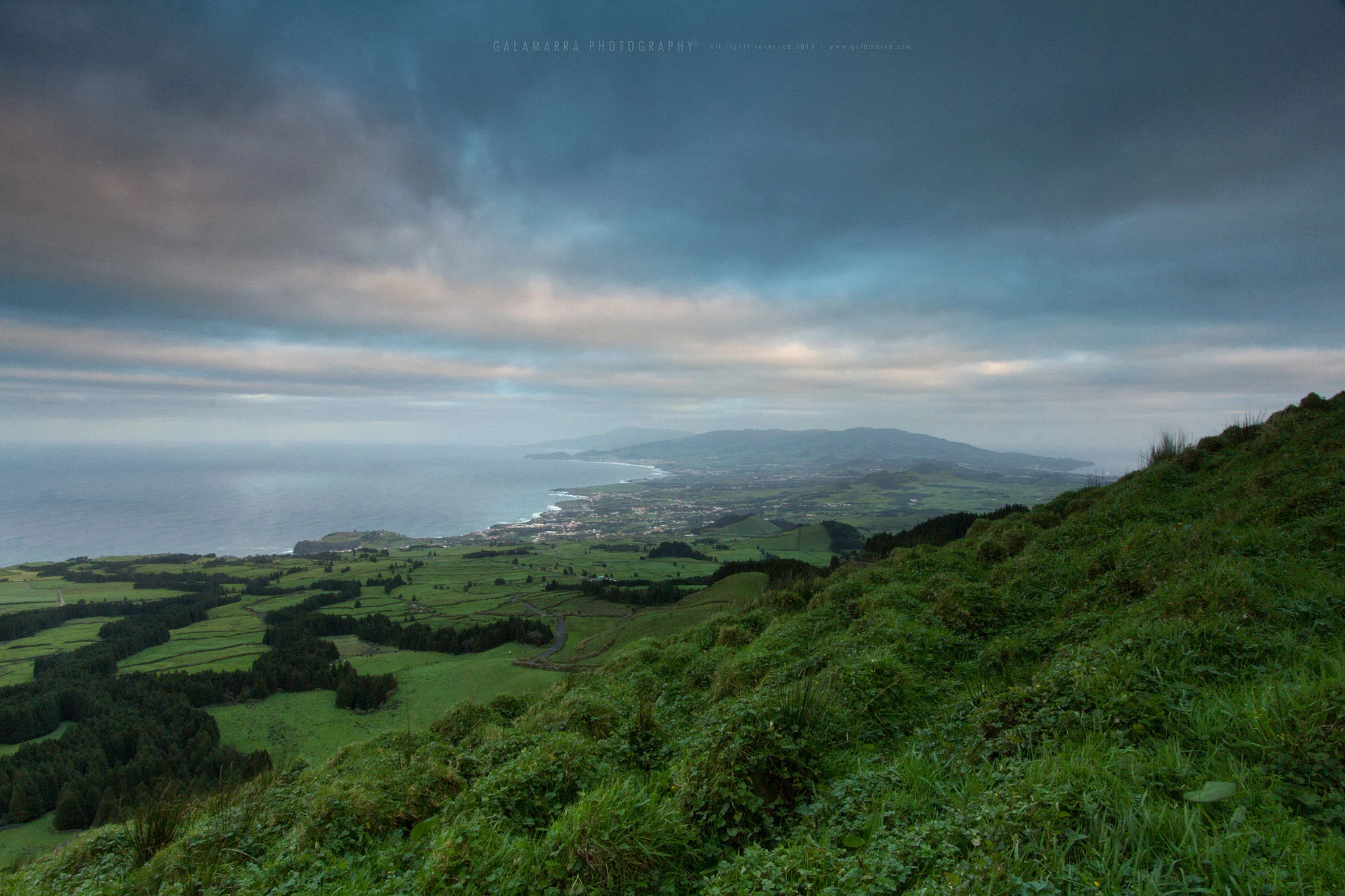São Miguel: Green Island and winter light