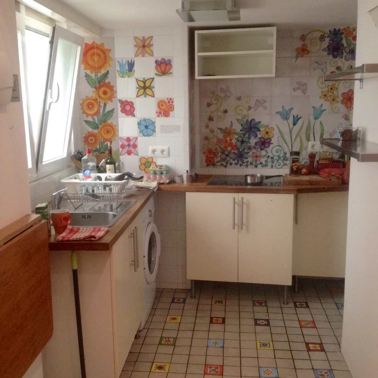 The small, yet perfect little kitchen.