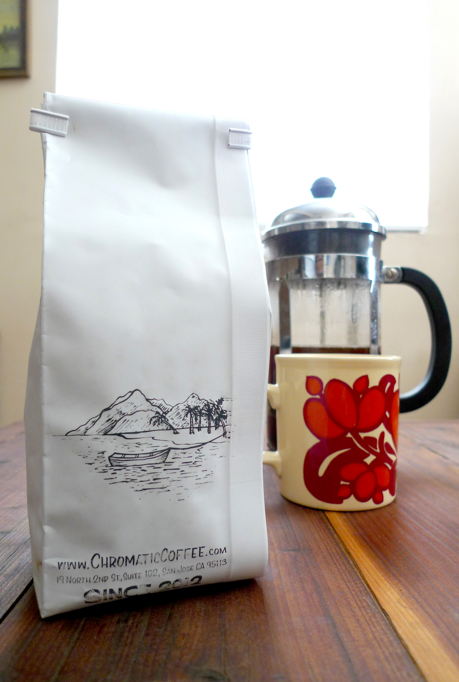 Chromatic Coffee Bag backview 1500px.JPG
