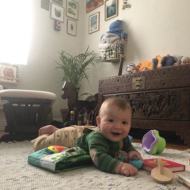 6 months today!! First time in overalls (and elbow patches), crib moved to the lower level, knocked cold coffee out of my hand, talked with his grandparents, he has a best friend 🐕 and tried butternut squash made by dad. Happy 6 months Dieguito! We 