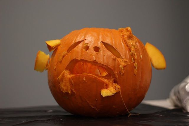HAPPY HALLOWEEN!
Hope you all are having a good week!
Are you looking forward to Friday? We sure are! Come to Soul at 7:11 for fun games, small groups and great hangs! Itβll be the best night of your week!
See you there! #soulsanctuary #younglifeyouth #happyhalloween #halloween2018