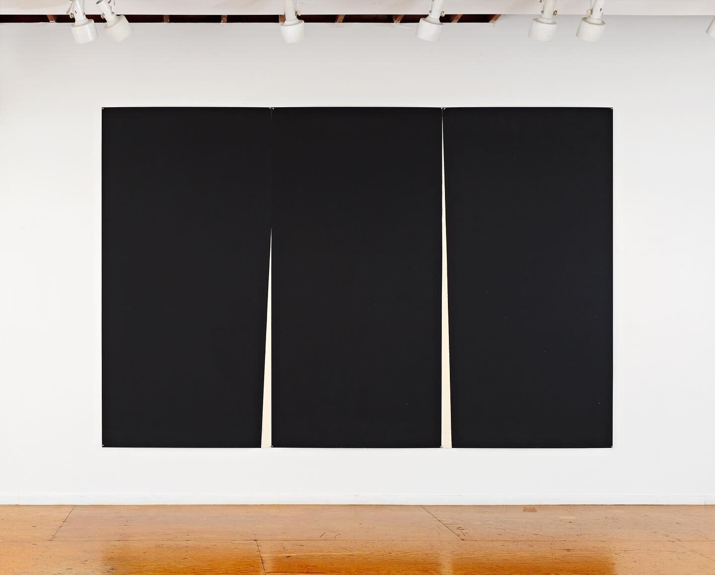 #ᴀʀᴄʜɪᴠᴏᴘᴀʀᴀʟᴇʟᴏ Richard Serra
Double Rift II, 2013
Aguafuerte (tres paneles)
237.5 x 366 cm