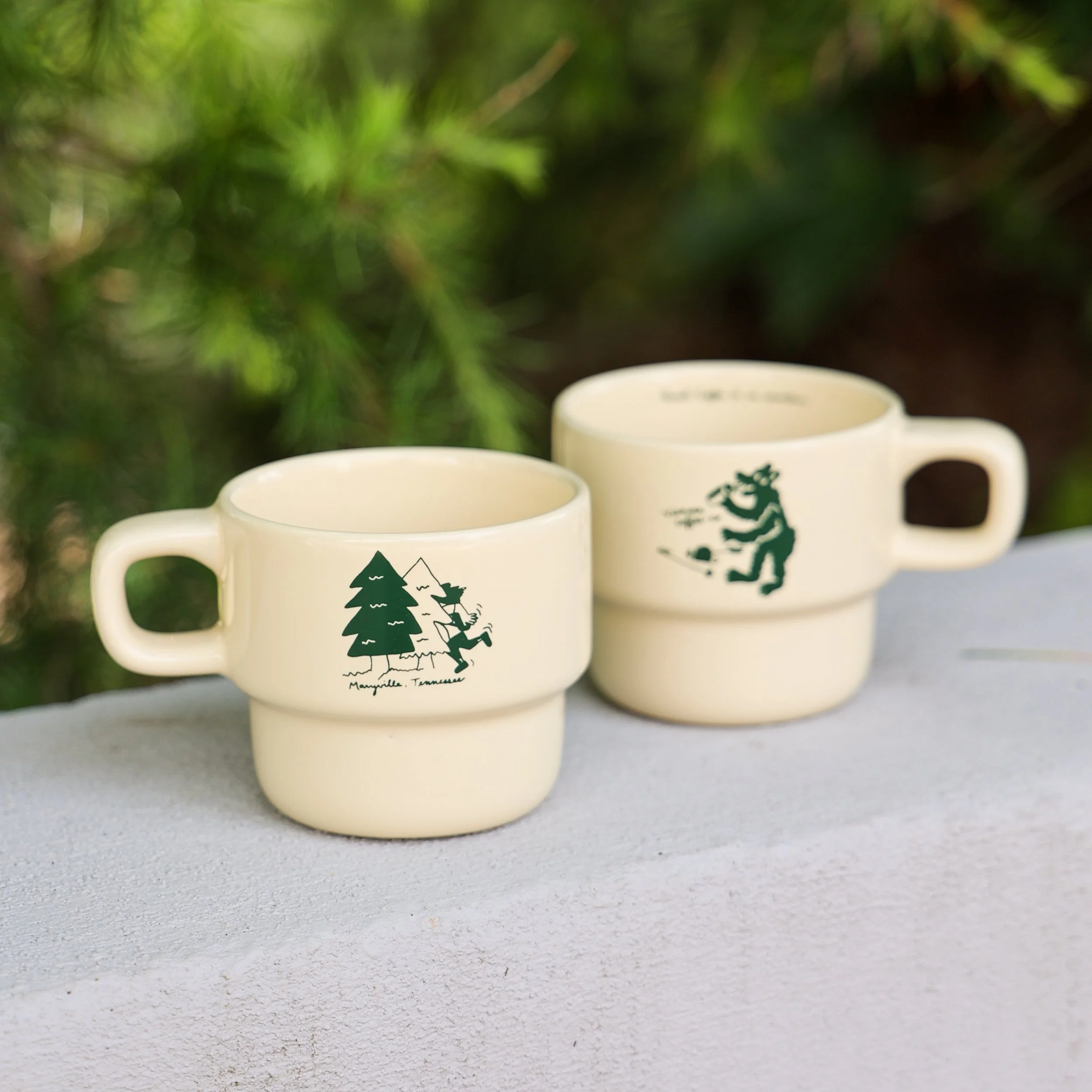 bear_v_hiker_mug-17.jpg