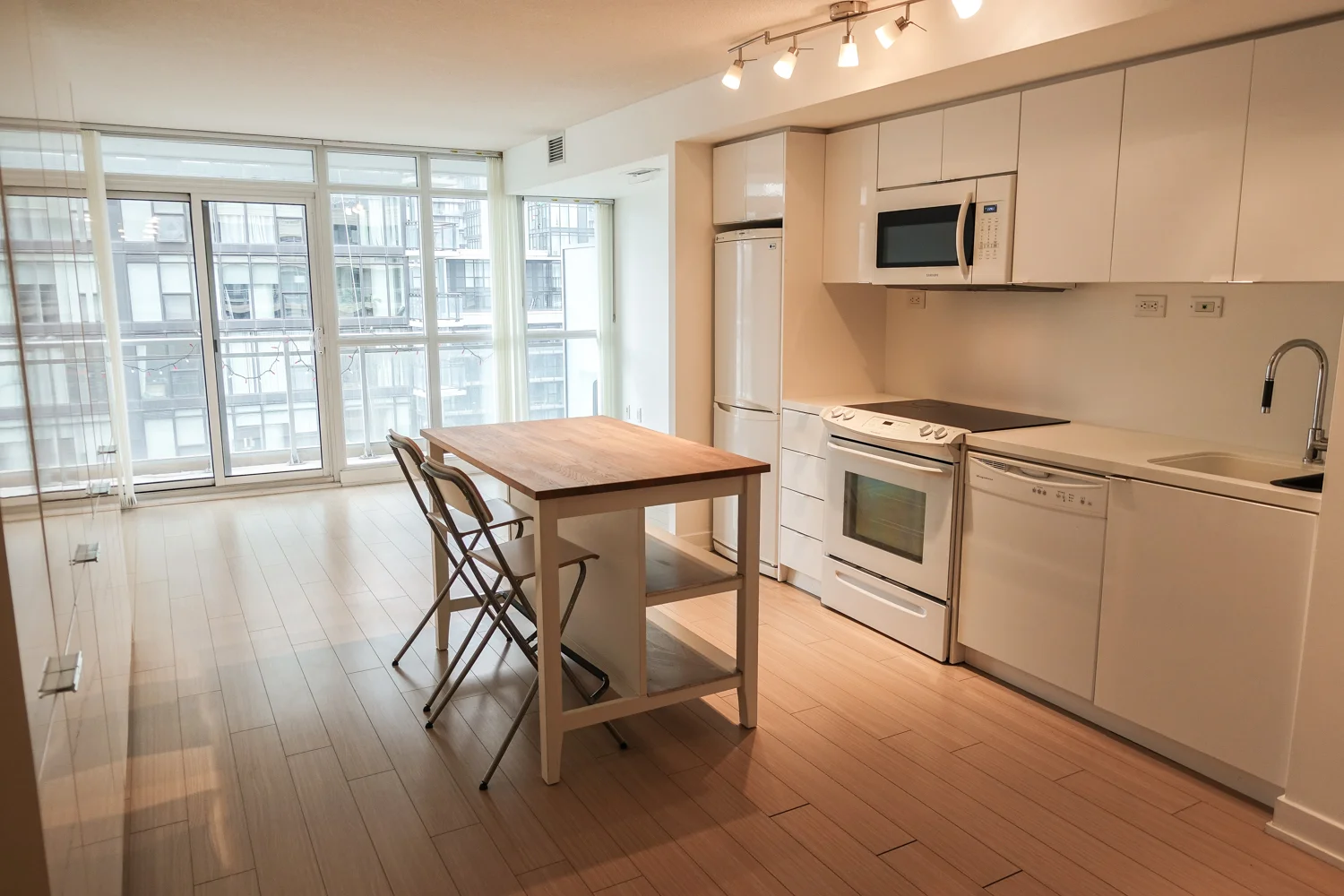 10 Capreol Court Toronto-6.jpg