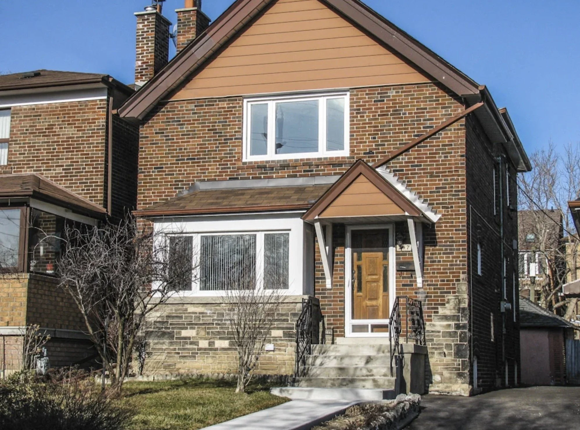 247 Northcliffe Blvd.jpg