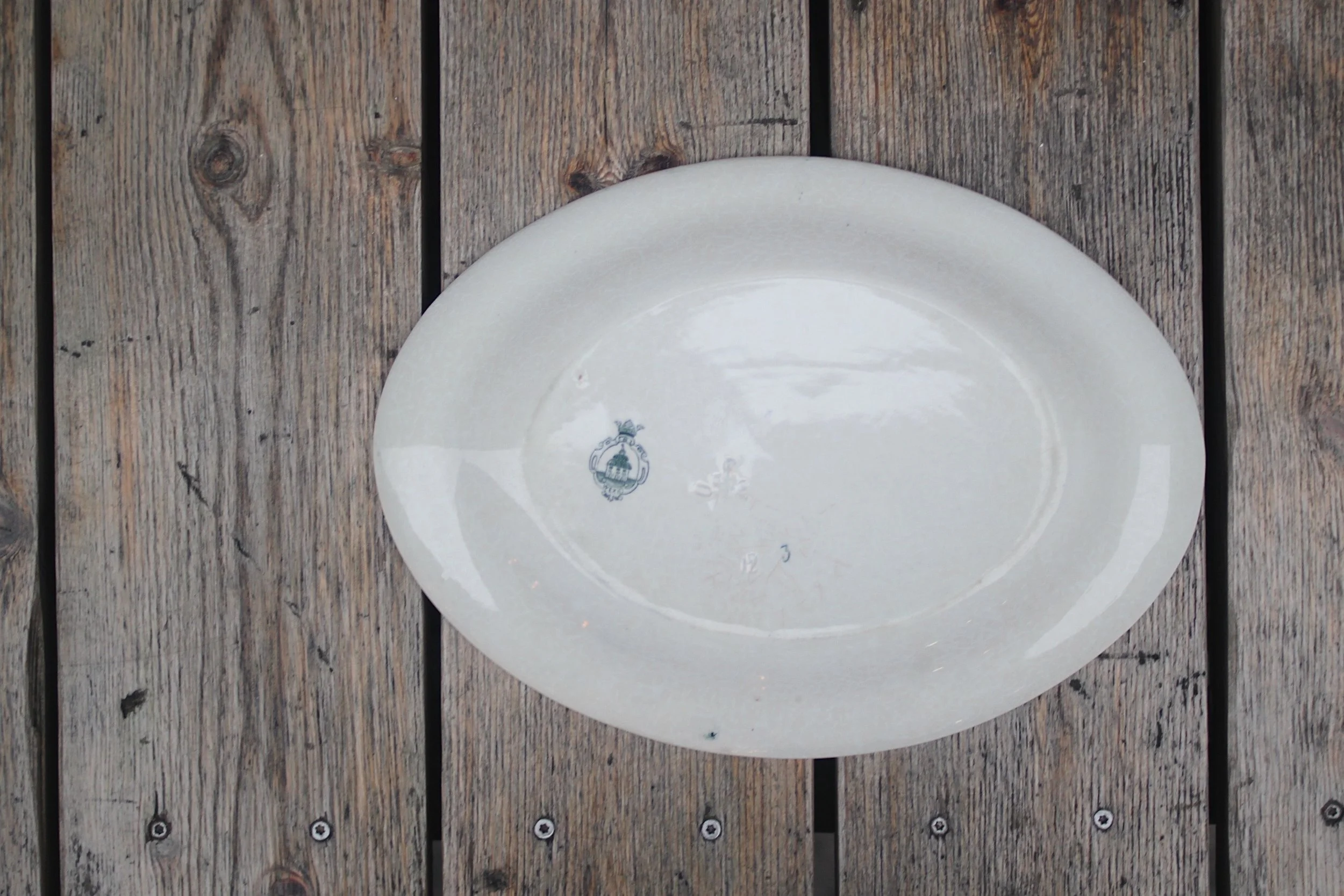 serving_dish_sweden_2.jpg