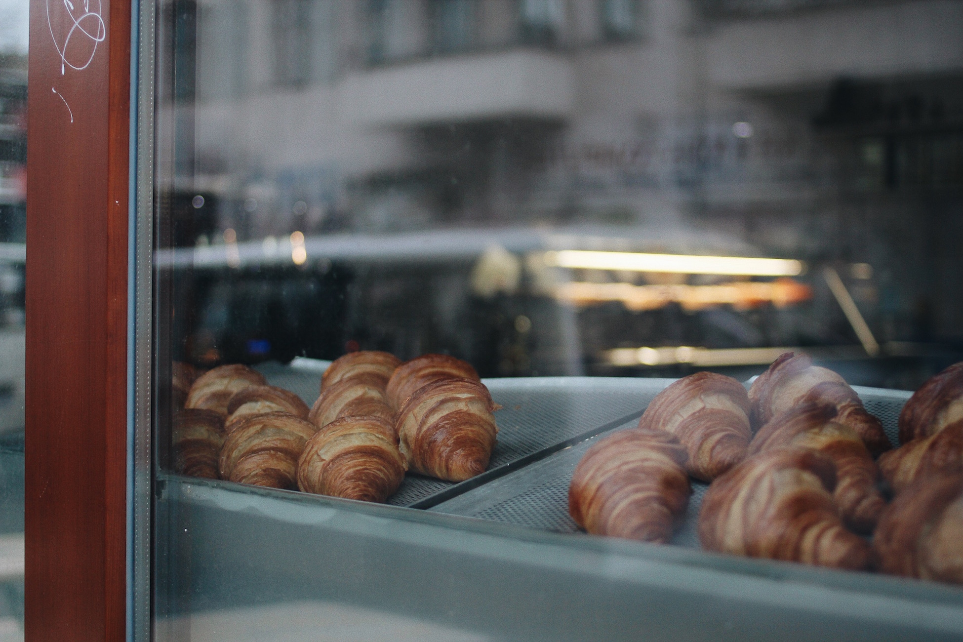 1. SWEET | BRAVO BRAVKO