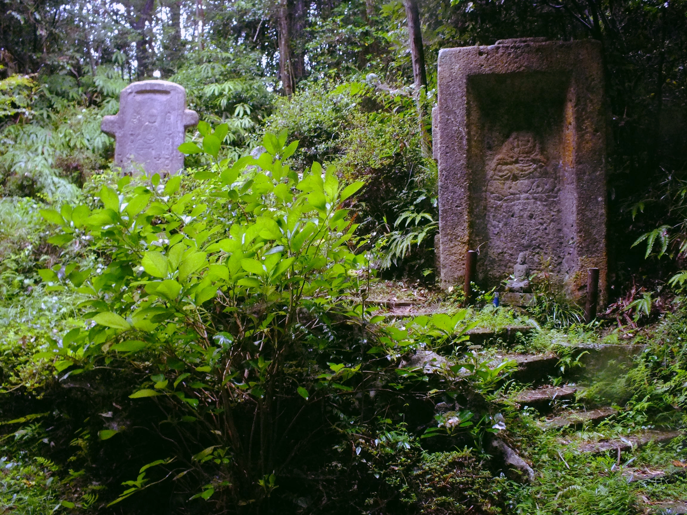 Yamabushi-Toge_Sekibutsu_山伏峠石仏(兵庫県加西市玉野町)_DSCF1425.jpg