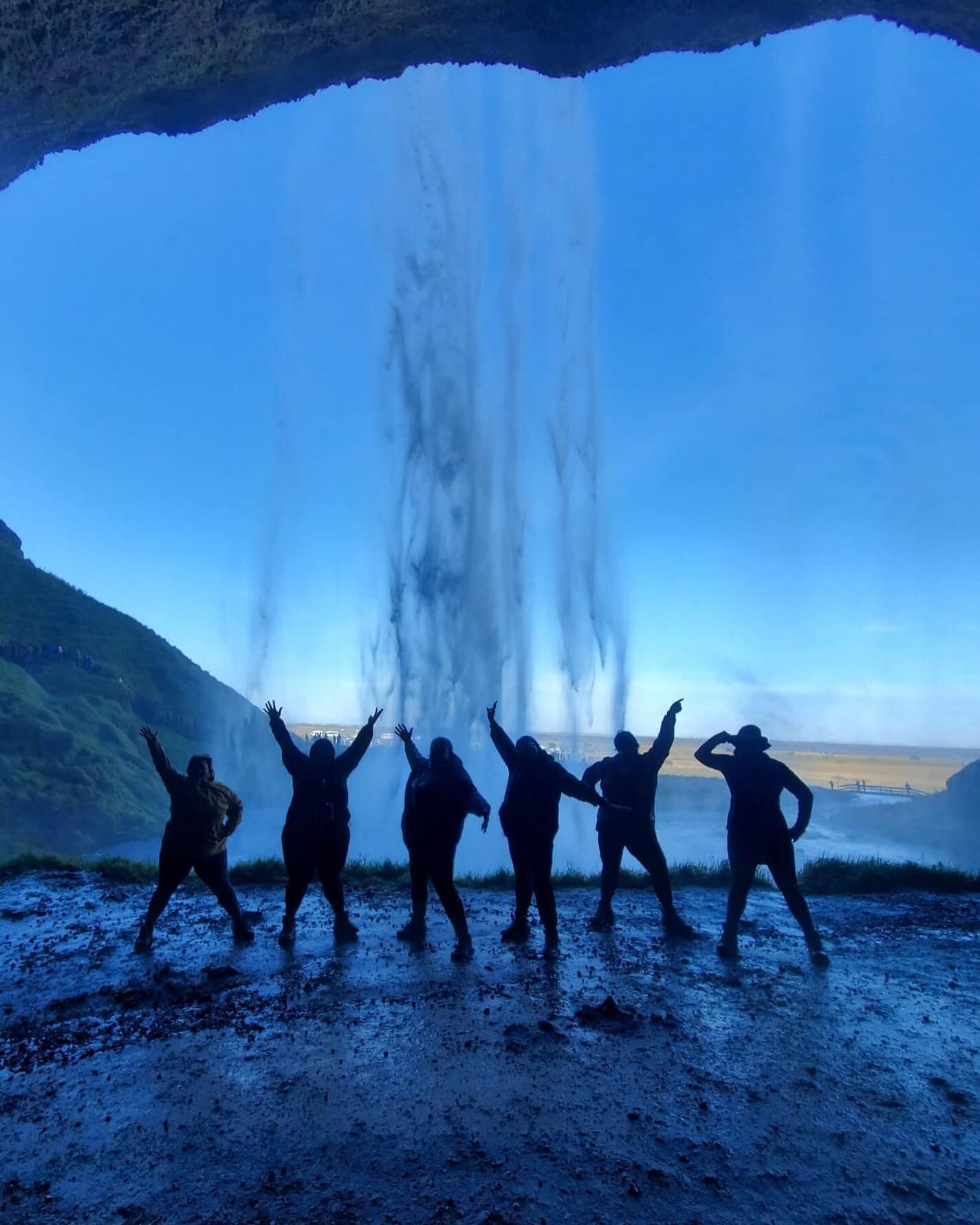 🇮🇸 LIVE FROM ICELAND 📍 Day 2: Hvolsvollur to &THORN;&oacute;rsmӧrk // Today was full of &quot;Wows&quot;! Each stop on our journey to &THORN;&oacute;rsmӧrk was one jaw dropping nature wonder after another. We made it to our cozy huts and enjoyed t