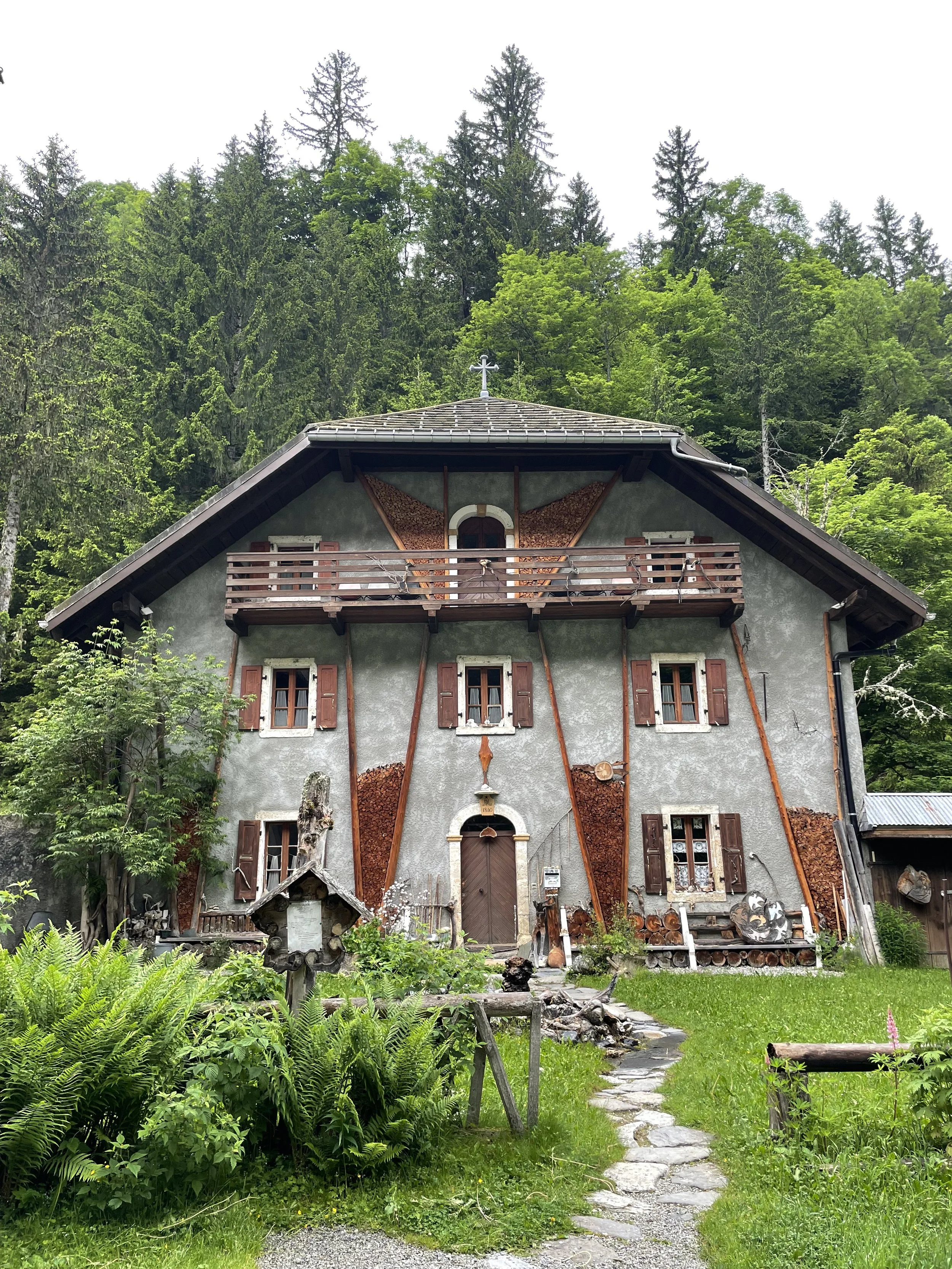 Tour du Mont Blanc WHOA TMB41.jpeg