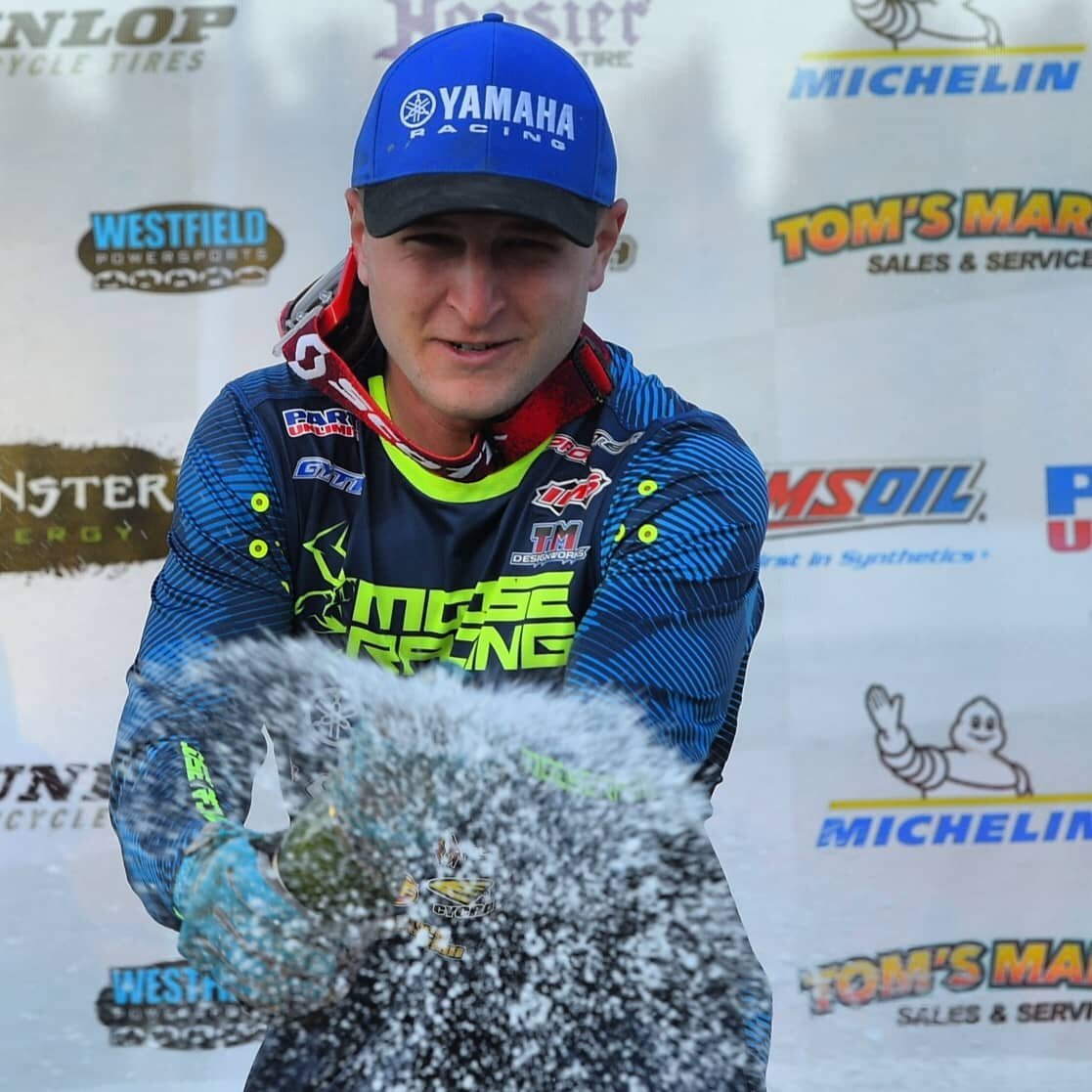 Huge Congratulations to @mike_witkowski for taking the W at the opening round of the @gncc_racing series! 
📸@kenhill127 

_
#yamaha #offroad #racing #blucru #yz #rideblue #goblue #xc2 #gncc #enduro #gofast