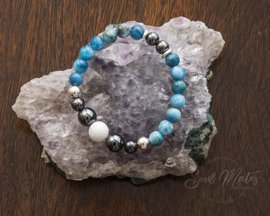 Balancing - Apatite, Hematite and Howlite - Aids communication and self expression, clears confusion, hyperactivity. Great for focused attention and balanced energy. $16
