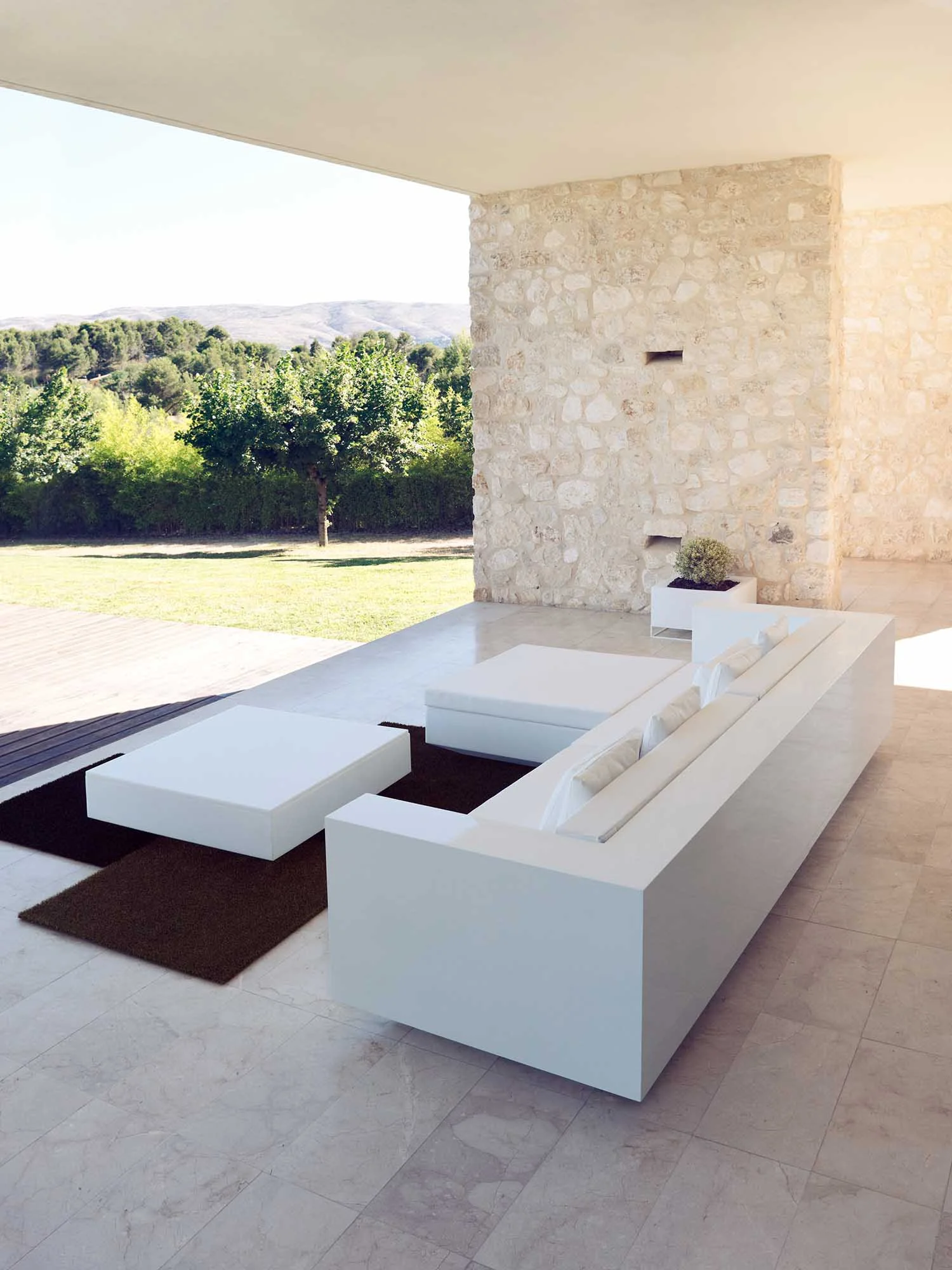VELA_Outdoor_Rug (4).jpg