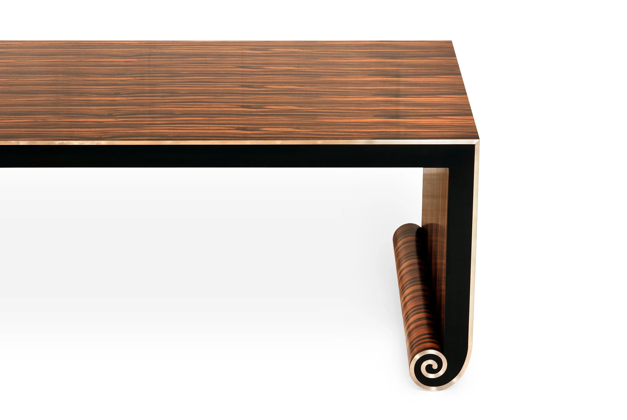 503MoroccoBench2.jpg