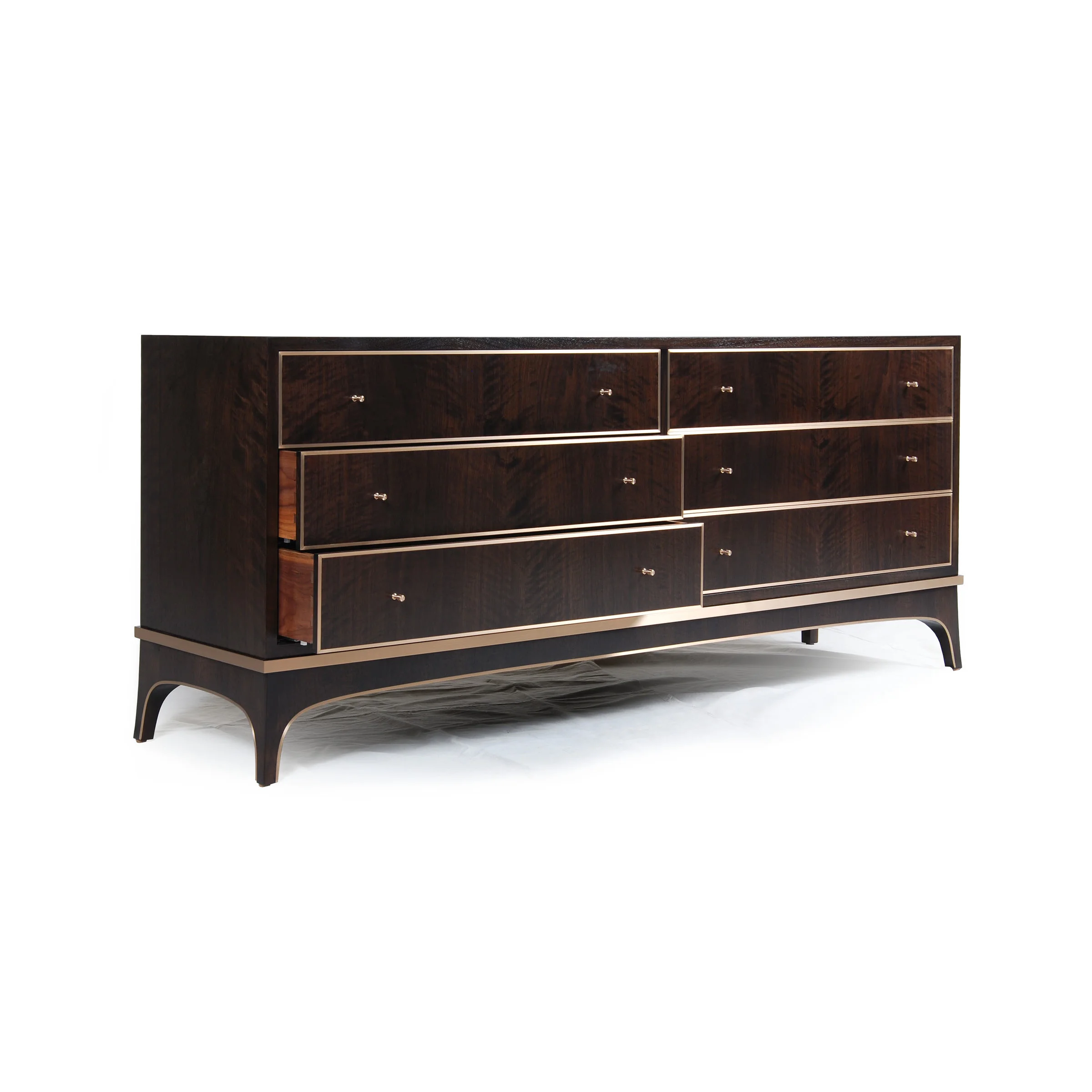 326 Reve Dresser.jpg