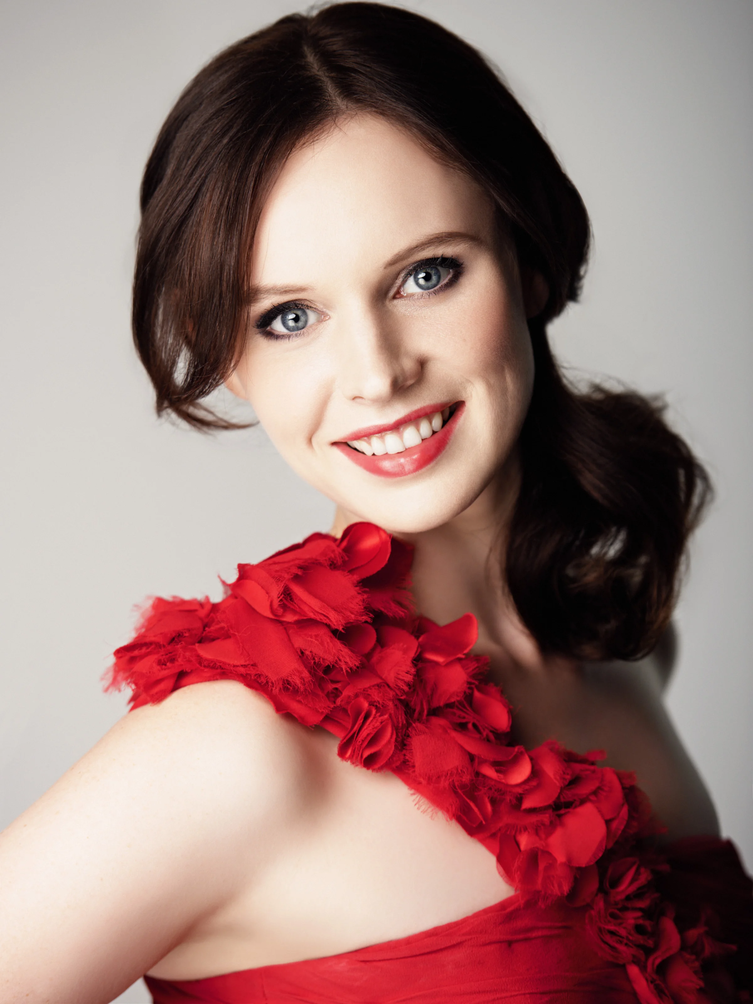 Soprano Alexandra Flood gains place at the Wolf Trap Summer Opera Festival 