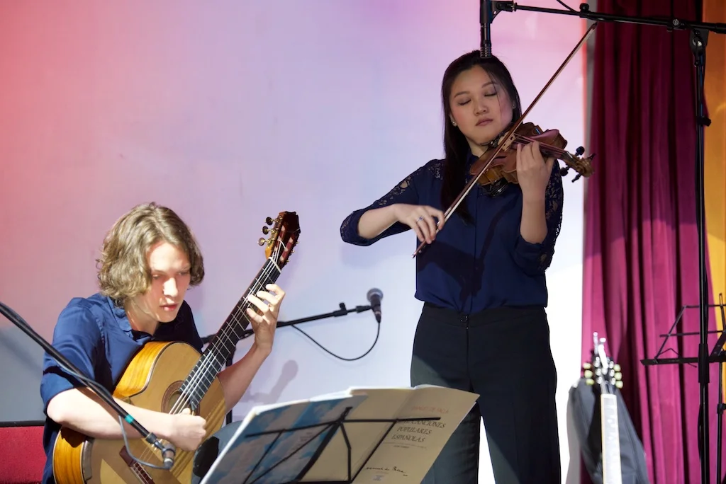 2015 Awardees perform at Sunday in the Apartment